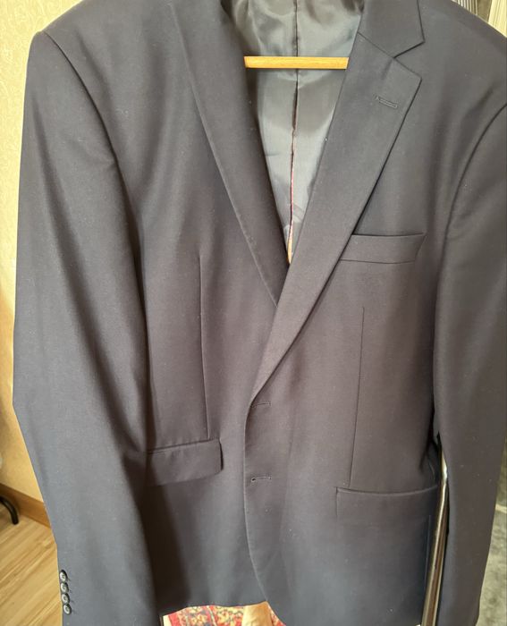 Продам коассический костюм и брюки