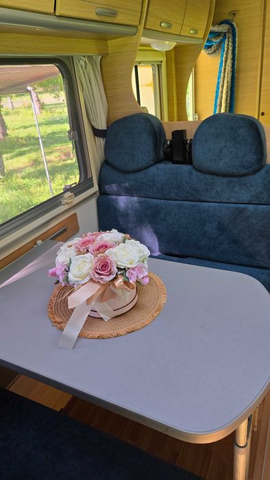 Кемпер под наем - 7 пътници