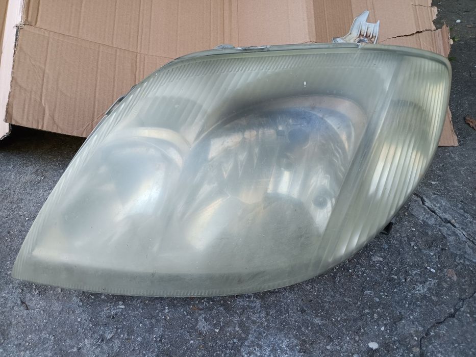 Стари фарове за Toyota Corola