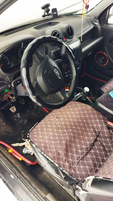 Продам гранту торг есть