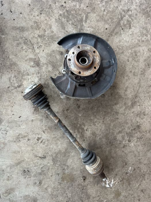 Шенкел и полуоска бмв е90-е91