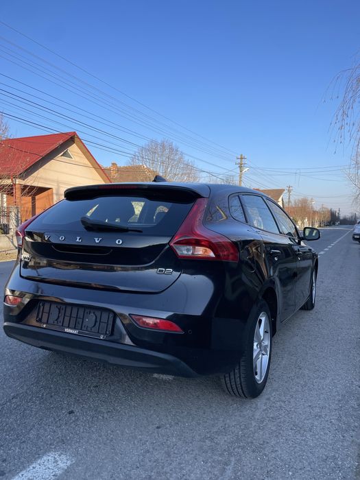 Volvo V40 D2 2.0 diesel 120 cp 2015