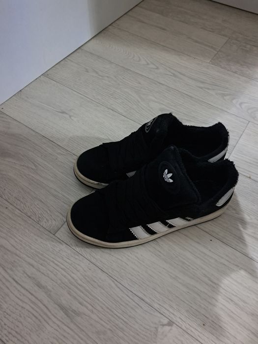 Продам зимние кроссовки