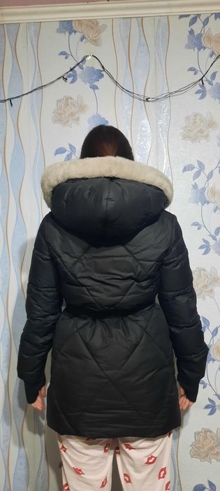 Куртка зимняя с капишонрм