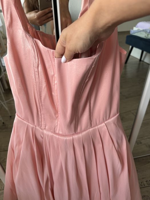 Дамска рокля с корсет