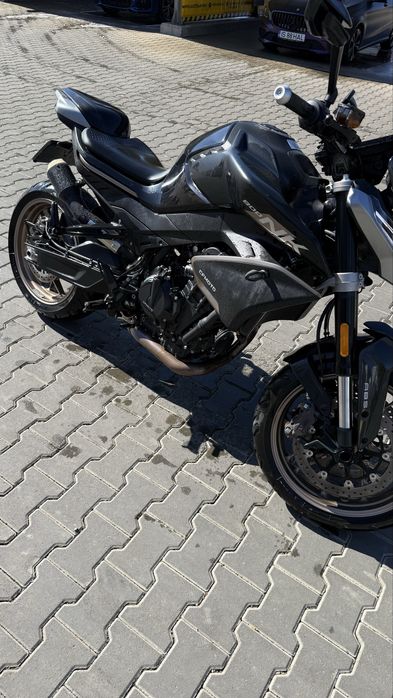 CFMOTO 800 NK Advanced