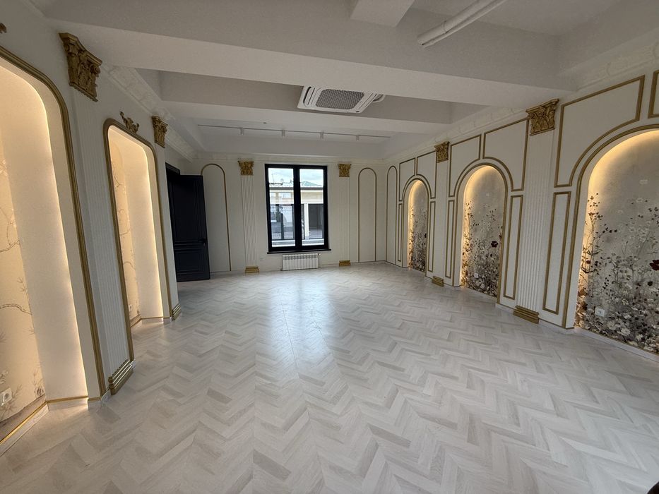 Продается коммерческое помещения 1000м2 в Яшнабадском районе