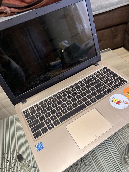 Laptop uri pentru piese