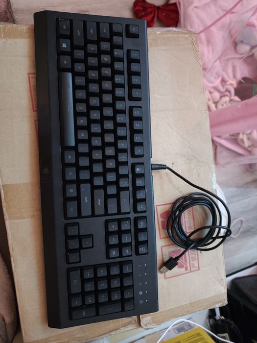Tastaturi Logitech g15+razer cynosa lite(defecte)