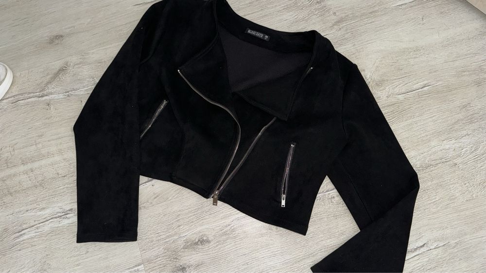 Разпродажба на дрехи