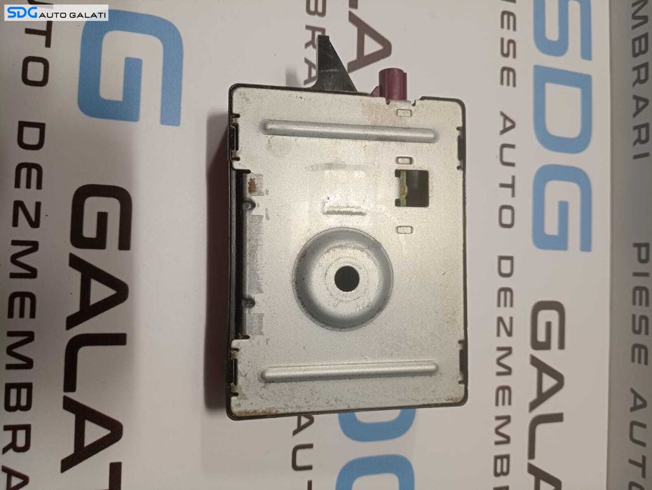 Amplificator Antena Modul Semnal BMW Seria 3 F30 F31 F34 F35 F80 316 318 320 2.0 D N47 2011 - 2019 Cod BU9230911 BU923091104 9230911 [B2969]