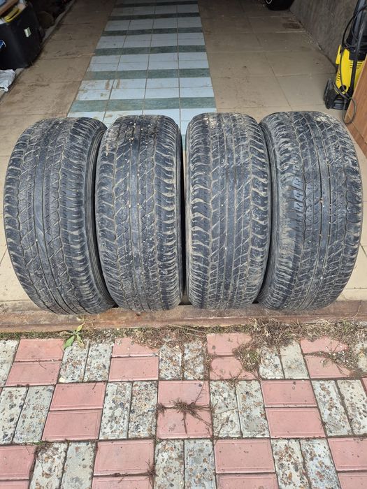 Шины 265 65 R17.