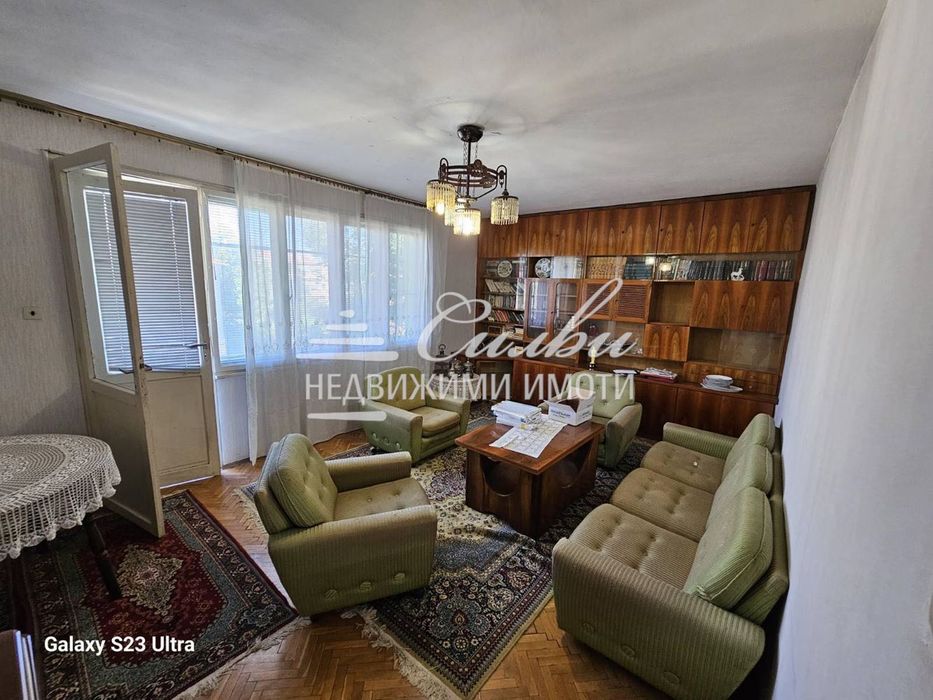 Продава се Многостаен апартамент в Търговище, Център - 124 кв.м за 987 €/кв.м - Снимка #1