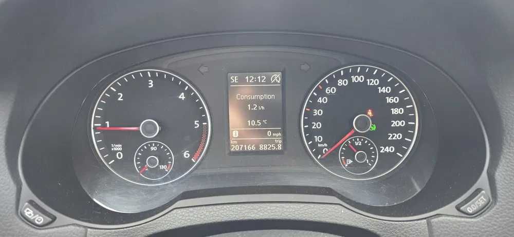 Volkswagen Sharan 2.0 minivan DSG 7 locuri 184 cp