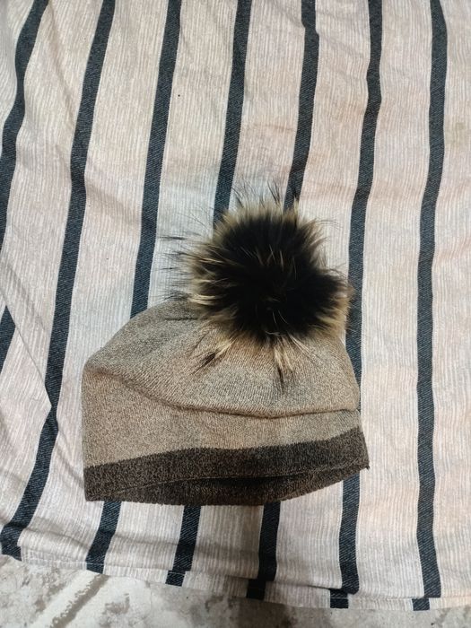 Продам шапки по 1000