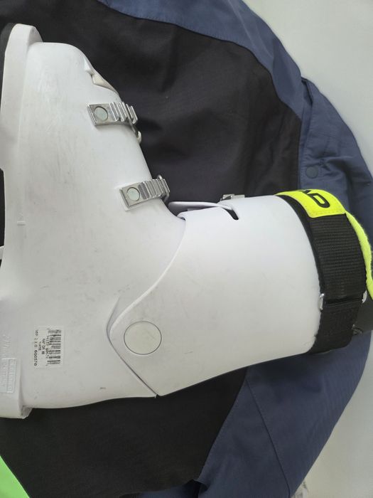 Ски обувки  HEAD Raptor 23 / 277 мм