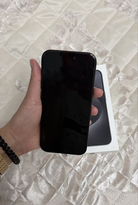 Продам айфон 15 про, цвет черный