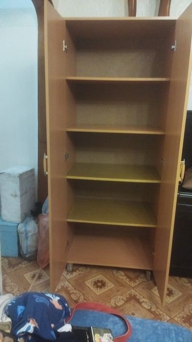 Продаю шкаф в отличном состоянии