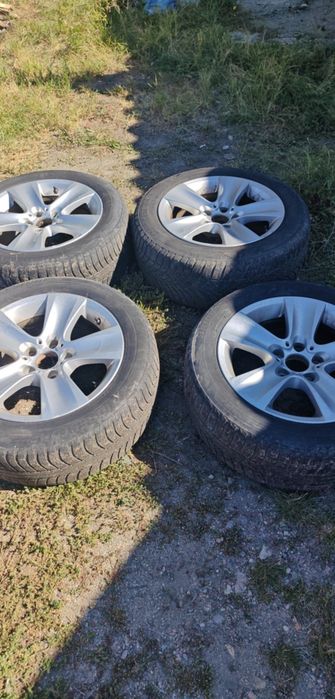 Vând jante BMW originale f11 cu tot cu cauciucuri