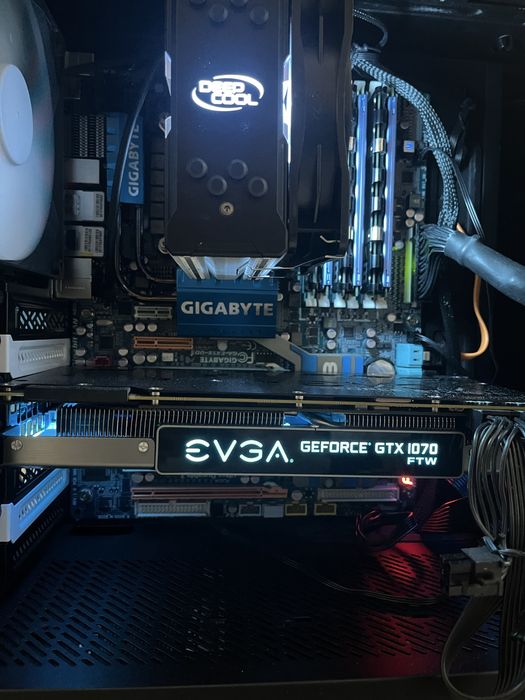 Комплект GYGABYTE GA-X58 UD5+I7-990X+18GB RAM+DEEPCOOL cooler