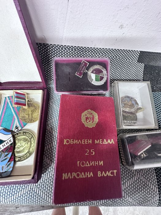 Стари медали  във отлично състояние