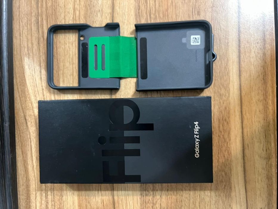 Samsung z flip 4 5G