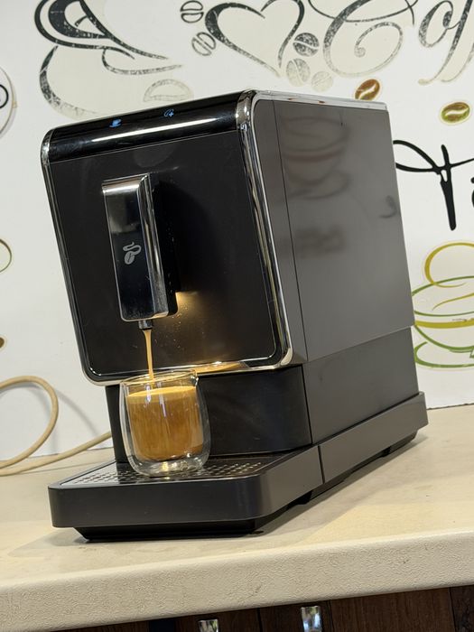 Кафемашина кафе автомат TCHİBO с гаранция