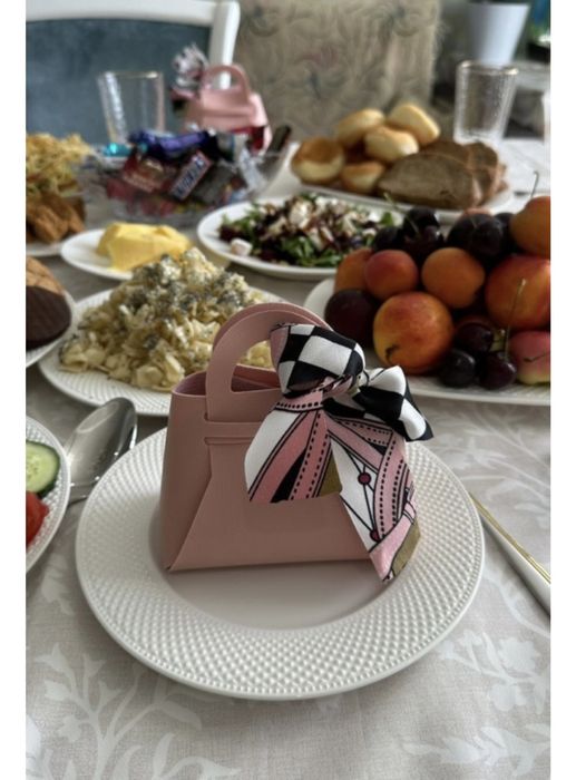 бонбоньерки тойбастар