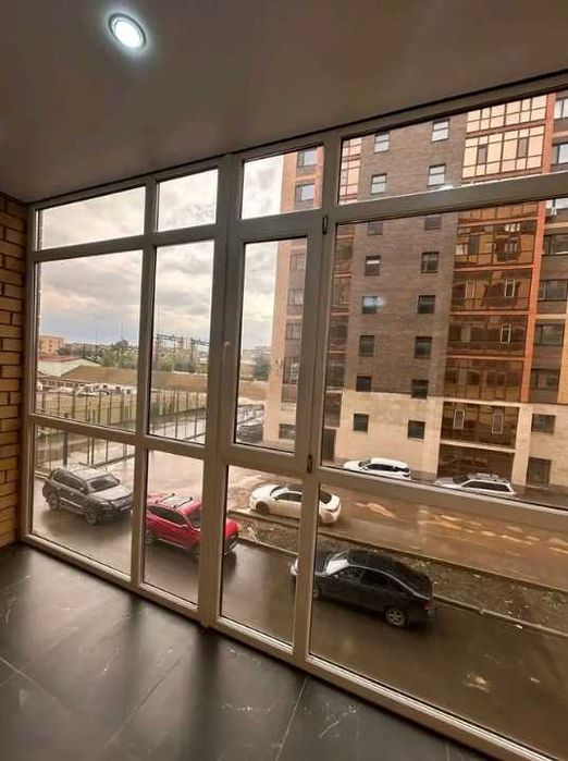 1 комнатная в самом центре. Рядом с Цоном