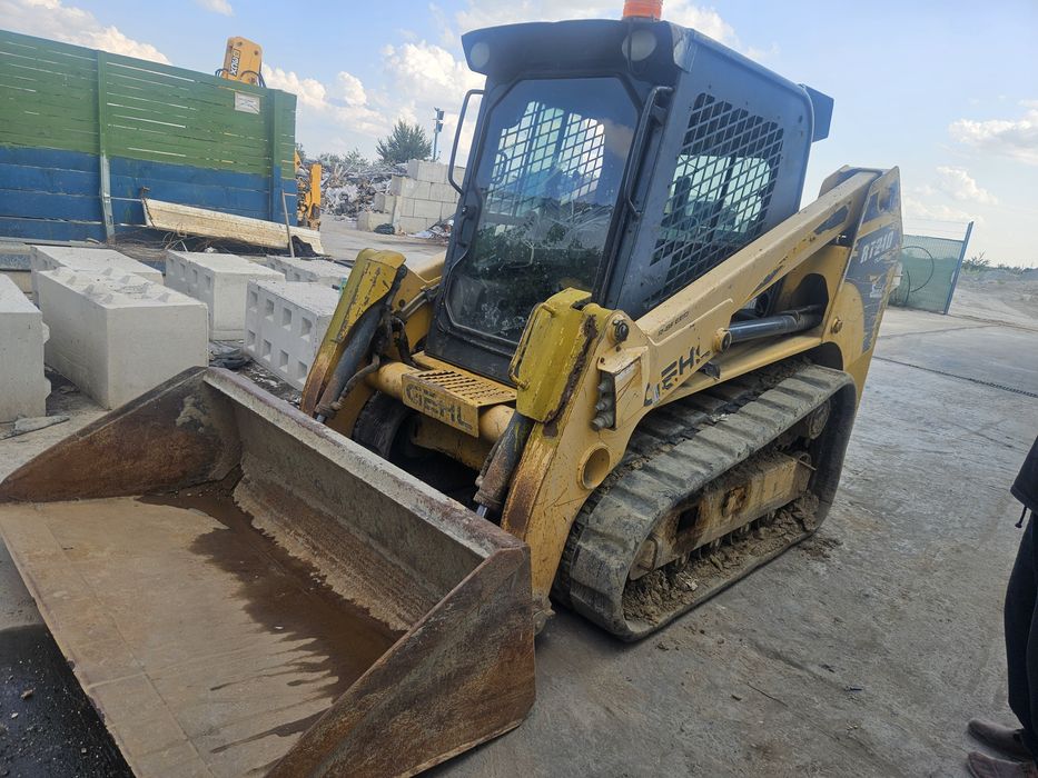 Bobcat, Gehl rt210,  4.5t, 20mii€ preț fix, schimb cu auto