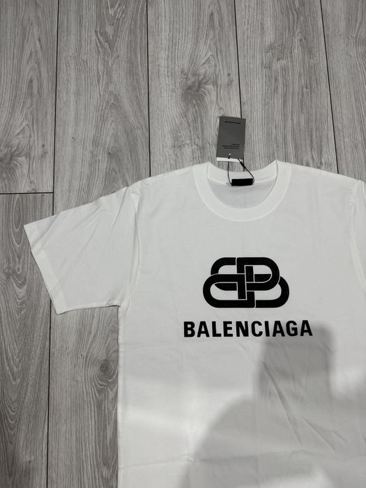 Tricou Balenciaga