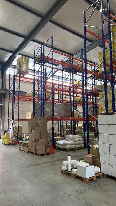 Палетоместа под наем логистика Стряма Кауфланд складиране съхрнение