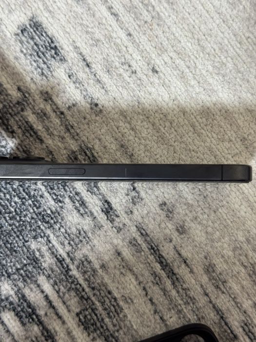 IPhone 15 pro 256 гб