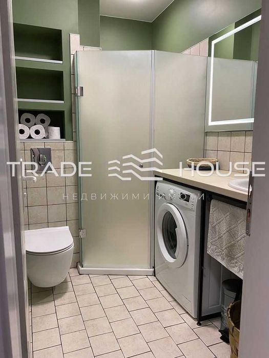 Дава се под наем Двустаен апартамент в Пловдив, Център - 75 кв.м за 425 € - Снимка #6