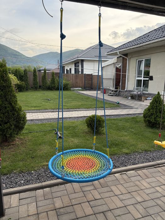 Продам качелю новую