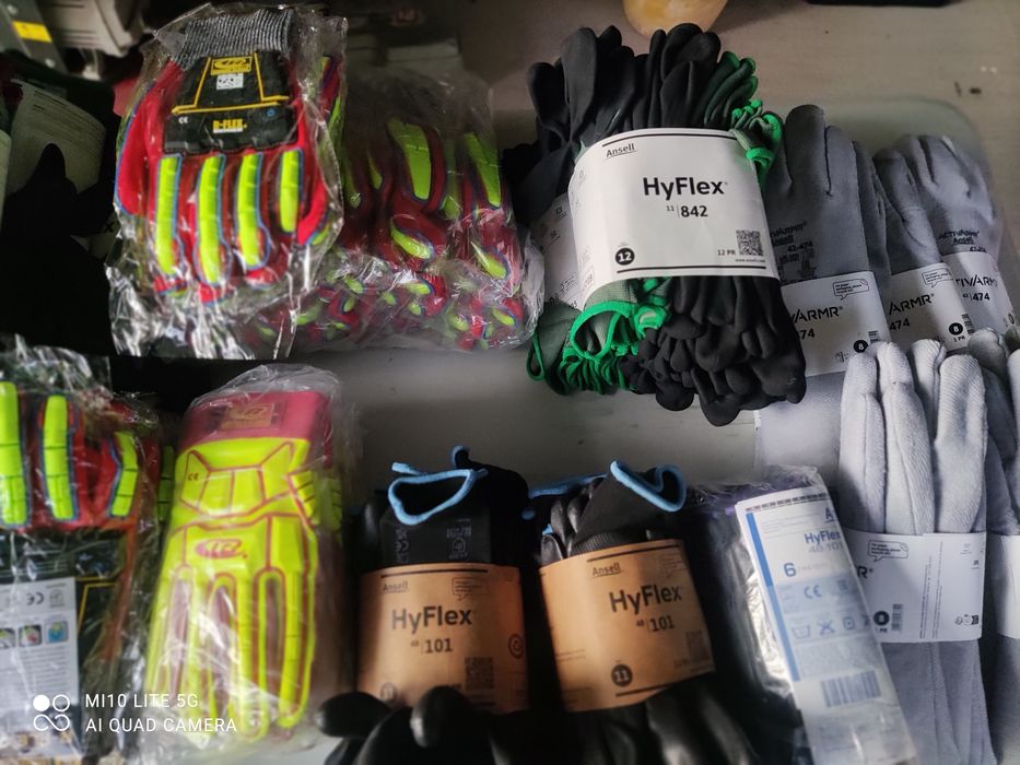 Mănuși de protecție, diferite modele, pentru impact, sudură, mecanic