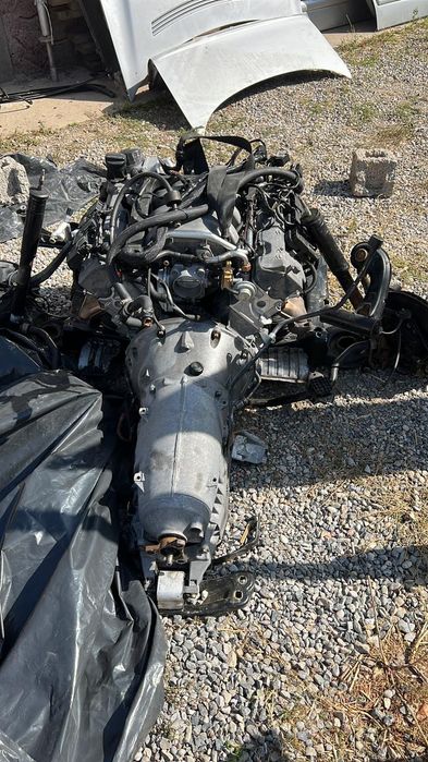 Мерседес двигатели коробки из Европы контрактные