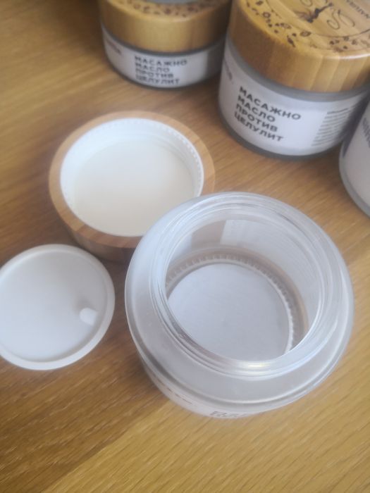 Бурканчета 200 ml 9бр за 15 лв