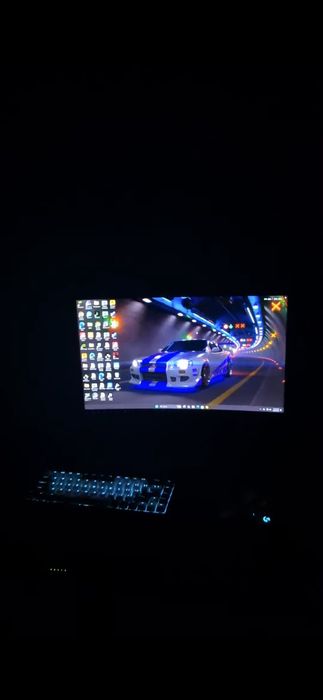 Vand calculator gaming + monitor curbat