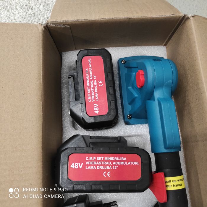 Set foarfecă și mini drujba telescopică 2.50 m cu 2 acumulatori de 48