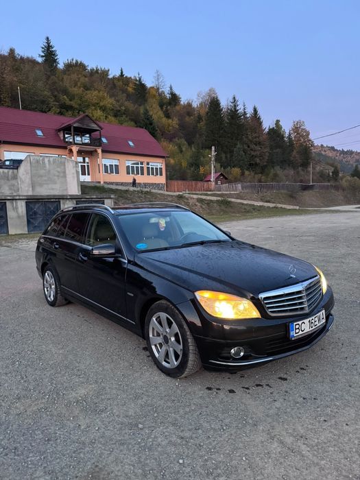 MERCEDES-BENZ C-Class 2010 — imagine 1
