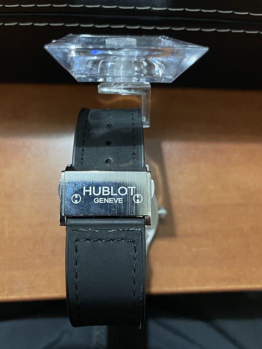 Часовници Hublot