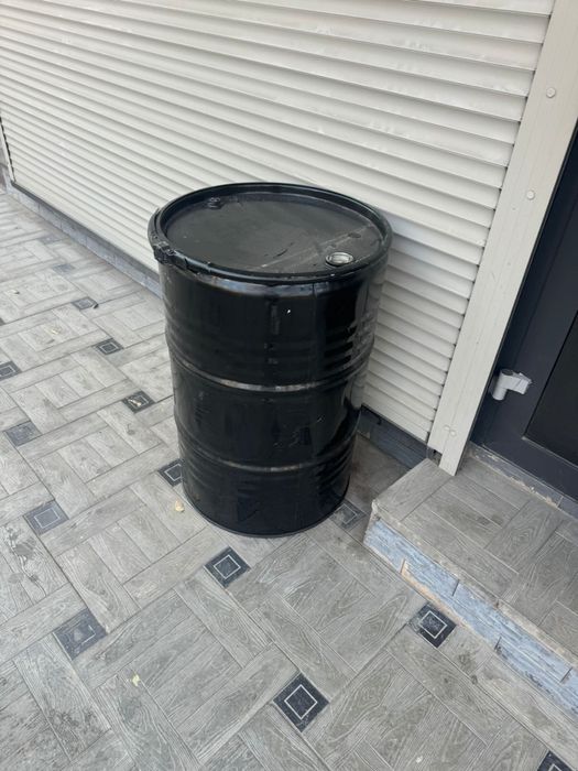 Бочка черная 200 л