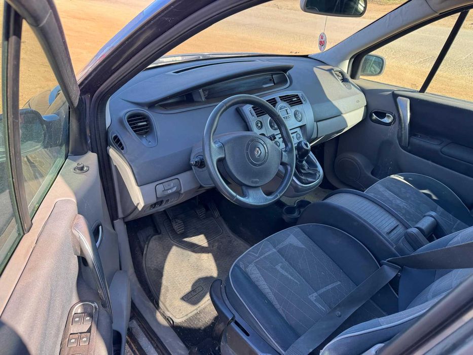 Рено Сценик 2004г.