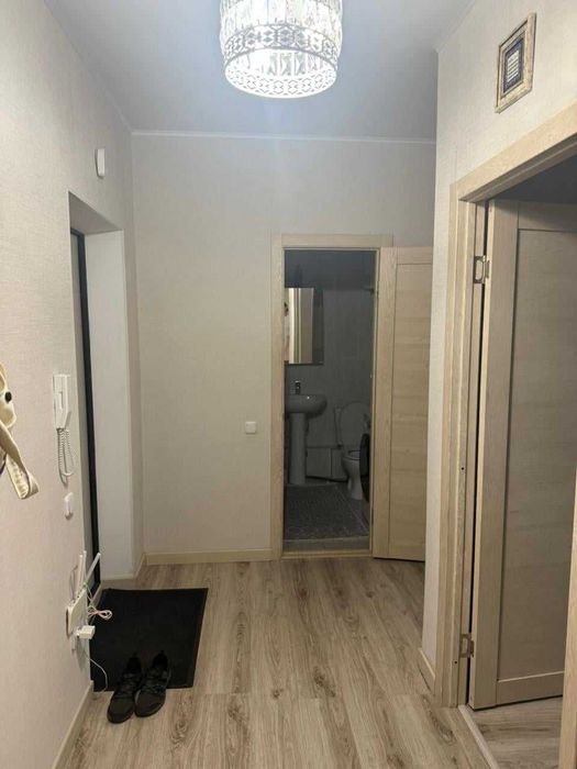 Продам 2-х комнаную квартиру в микрорайоне Береке
