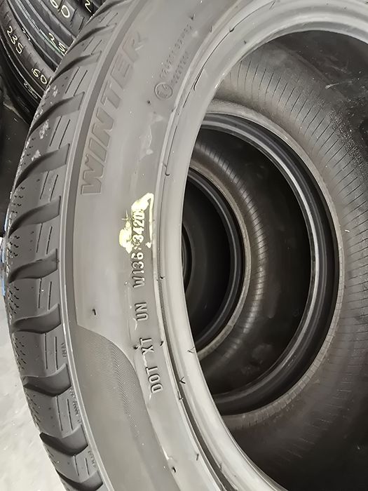 275 40 18 2x pirelli 2x nexen m+s