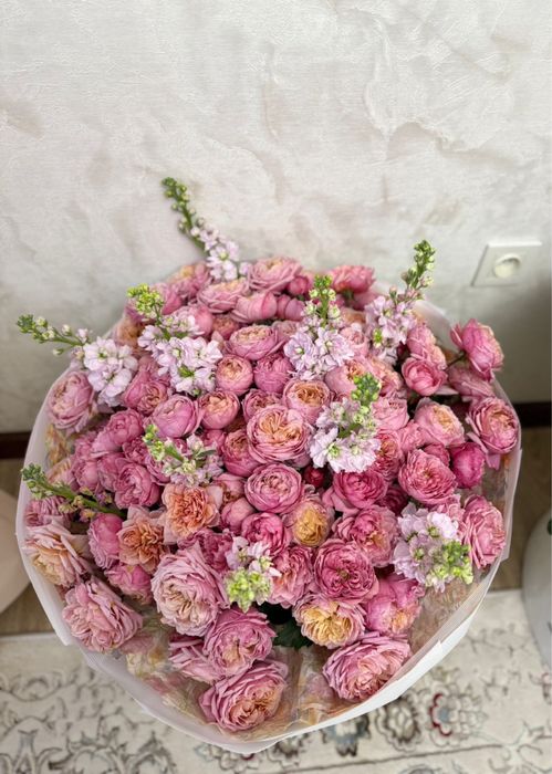 Пионовидные  Розы