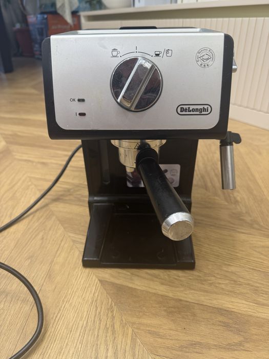 Кофемашина delonghi