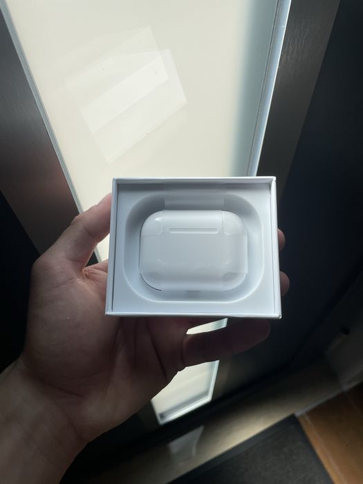 Air pods 3 pro noi, Vand urgent !