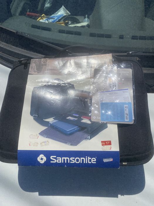 geanta laptop samsonite noua ,sigilata